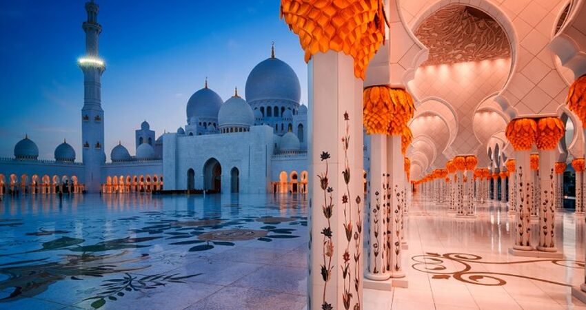 DUBAİ 